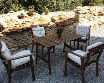 Le Castella B&b Restaurant - Le Castella - Patio