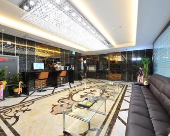 Ytt Hotel Nampo - Busan - Lobby