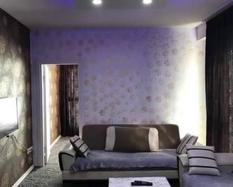 Ozkan Suit - Istanbul - Living room