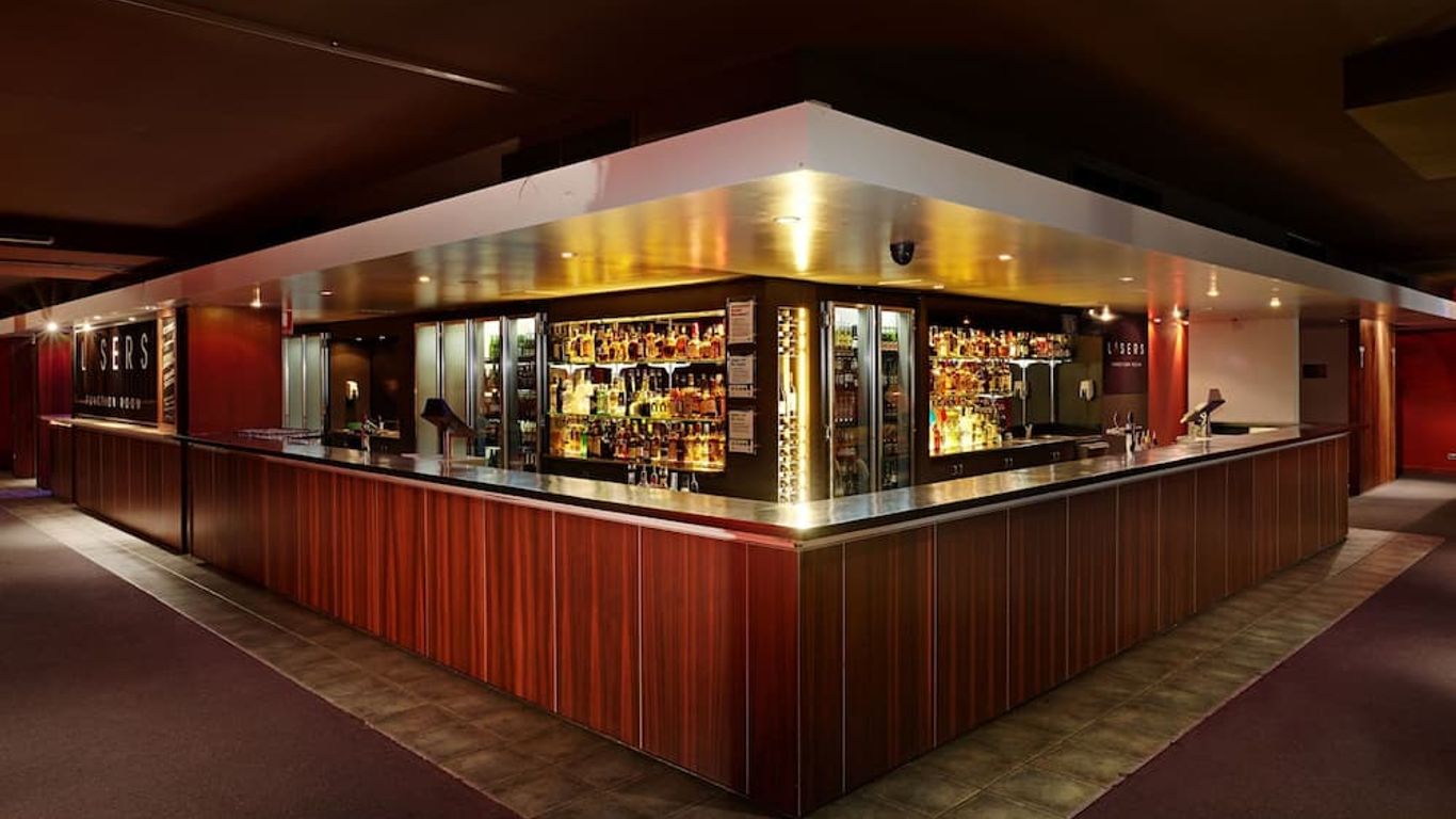 Nightcap at Waltzing Matilda Hotel