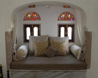 Talabgaon Castle - Lālsot - Sala de estar