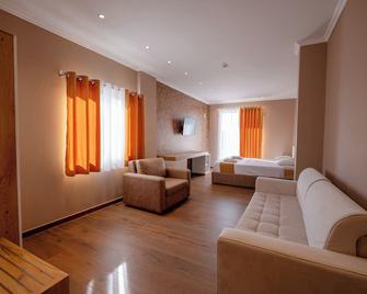 Lider Hotel - Ksamil - Pokój dzienny