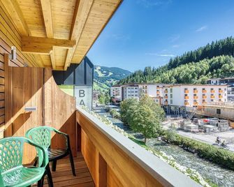 Hotel Barbarahof Saalbach - Saalbach - Balcone