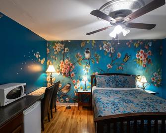Prince Street Suites - Charlottetown - Bedroom