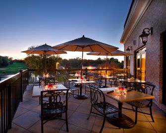 DoubleTree Resort by Hilton Hotel Lancaster - לנקסטר - מרפסת