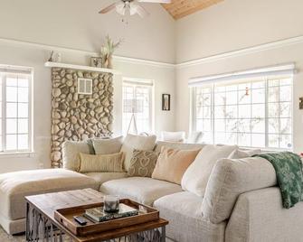 Willow Nest - Sequoia And Kings Canyon Retreat - Comfort In Nature - Squaw Valley (Fresno County) - Sala de estar