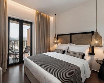 Kera Neme - Koutsopodi - Schlafzimmer