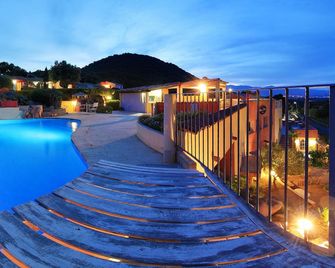 Le Roc E Fiori Hotel - Teritoria - Porto-Vecchio - Piscine