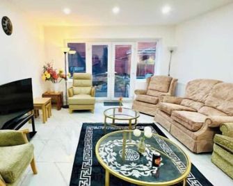Smartstay - Wigston