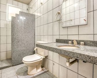 Piúma Palace Hotel - Piúma - Banheiro