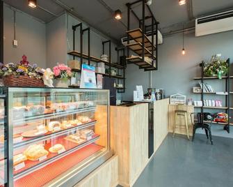 Maya Phuket Airport Hotel (SHA Plus+) - Sakhu