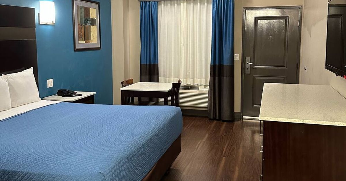 Crystal Palace Inn from 102. Maywood Hotel Deals & Reviews KAYAK