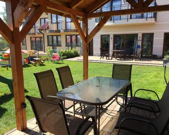 Pokoje Siedlisko - Niechorze - Patio