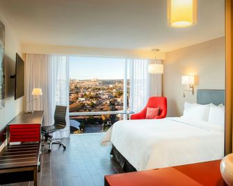 Fiesta Inn Express Queretaro Constituyentes - Santiago de Querétaro - Habitación