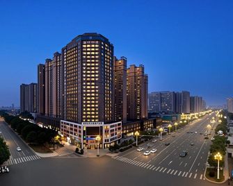 Nanyang Xingyuan Hotel (Wanyuecheng) - Nanyang - Building