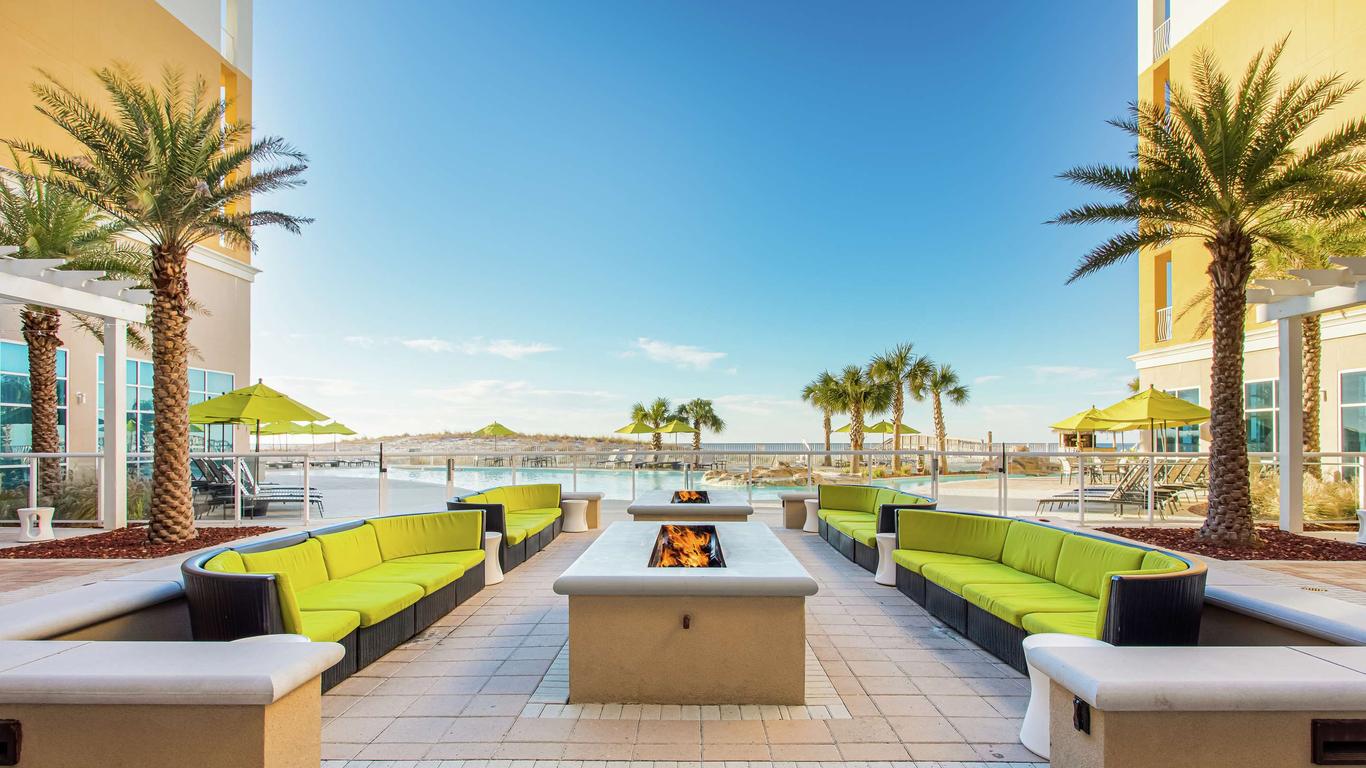 ฮิลตันการ์เด้นอินน์ ฟอร์ต วอลตันบีช