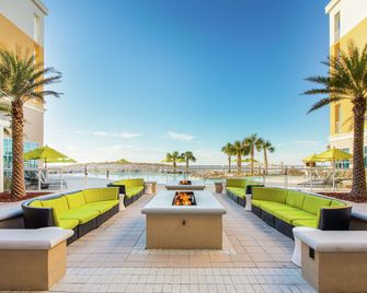 Hilton Garden Inn Ft. Walton Beach - פורט וולטון ביץ' - פטיו
