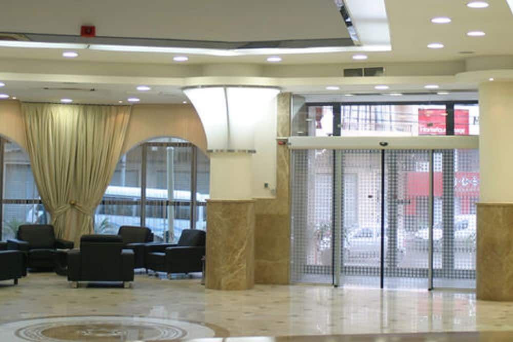 فندق لو كريستال