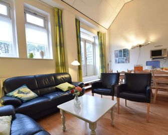 Skyscraper Apartment On The Highest Point With Beautiful View - Bergen aan Zee - Obývací pokoj