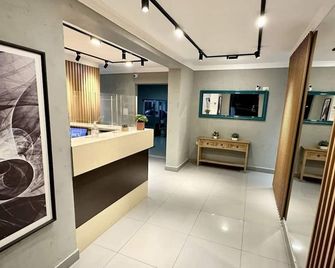Hln Hotel - Expo - Anhembi - Sao Paulo - Front desk