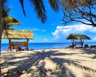 Natsuca Beach Resort - Pagudpud - Beach