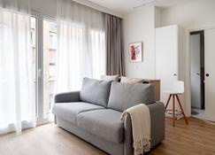Apartamentos Líbere Bilbao La Vieja - Bilbao - Pokój dzienny
