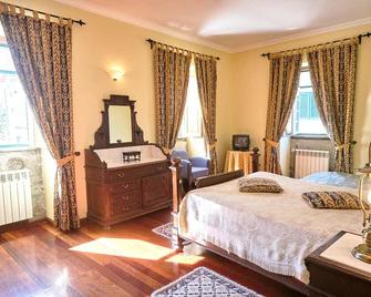 Exceptional Villa in Mogadouro with Private Pool - Celorico da Beira - Bedroom