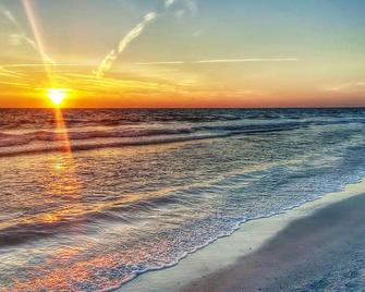 Chateaux 301 Apartment - Clearwater Beach - Playa