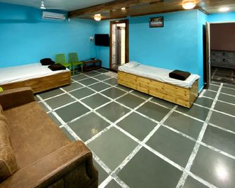 Ambrutratan Resort Bhandardara Villas & Deluxe R - Bhandardara - Lobby