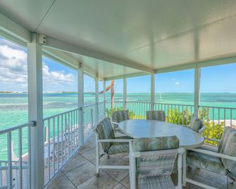 Dock, Htd 80' Pool, Deep Channel, 15 Min To Key West - Cudjoe Key - Balcón