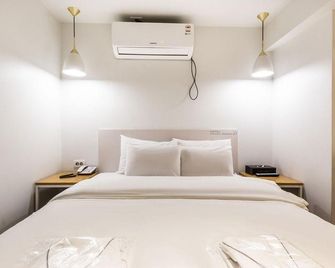 Doksan Minimal Season - Seúl - Habitación