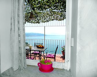Dimora Carlo III - Vietri sul Mare - Balcony
