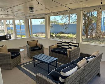 Beachfront House Pine Island, Tampa, Orlando - Weeki Wachee - Sala de estar