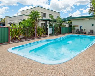 Roma Motel - Roma - Pool