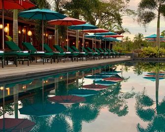 La Coralina Island House - Bocas del Toro - Zwembad