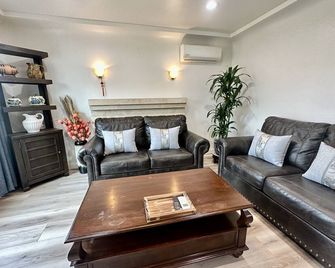 3B/2B Haven near Atlantic Square - Alhambra - Huiskamer