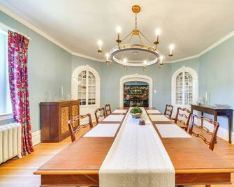 Historic And Spacious Family Home In Nic - Nicholasville - Comedor