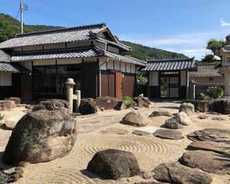 Teshimas Oceanview Retreat TokutoQueen Villa Up to 6guests including infant / Shozu-gun Kagawa - Shodoshima - Edificio