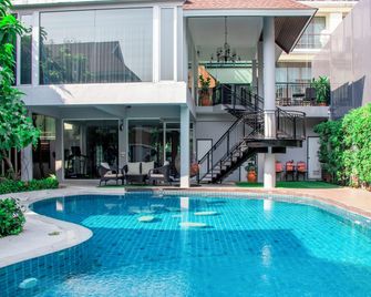 九裡香民宿 - 曼谷 - 游泳池