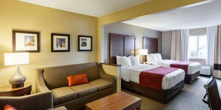 Image of hotel: Comfort Suites University Lincoln