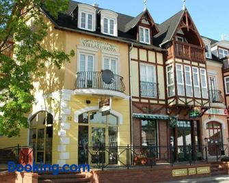 Villa Europa - Mielno (Zachodniopomorskie) - Edificio