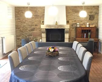 Chambres d'hôtes Penker - La Roche-Derrien - Comedor