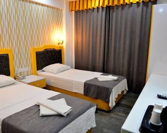 Yade Luxe Hotel - İçmeler - Bedroom