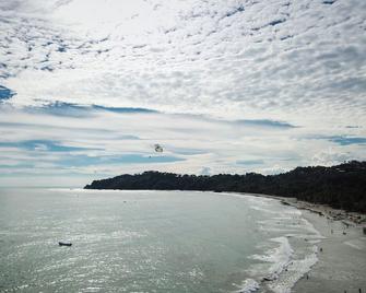 Manuel Antonio Hostel - Quepos