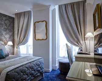 Grand Hotel Des Terreaux - Lyon - Habitación