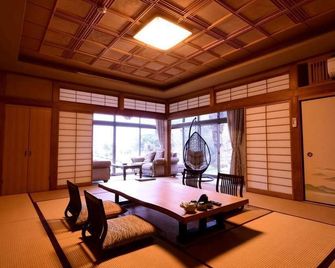 Ubarakan - Katsuura