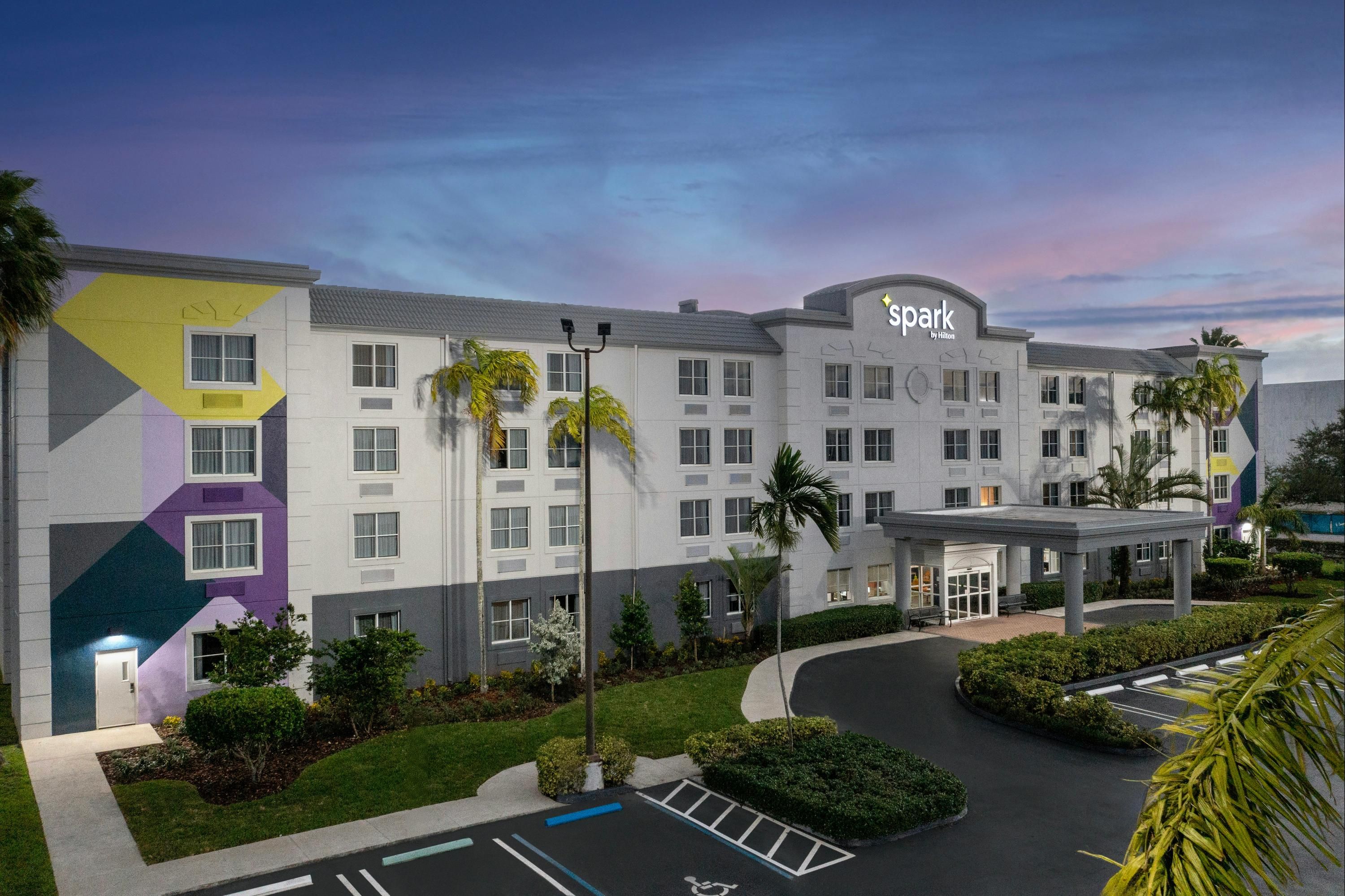 Spark by Hilton Miami Doral - Doral - Gebäude