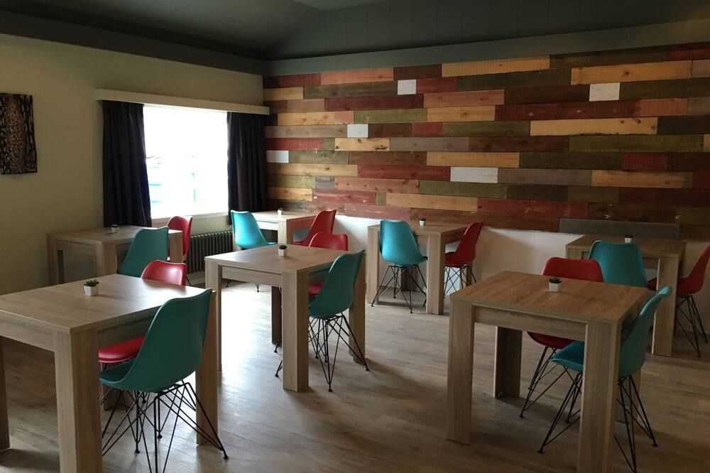 Welcome Riverside Guesthouse