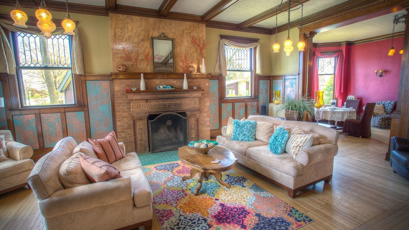 Lauerman House Inn Bed & Breakfast