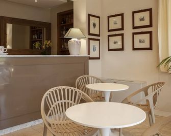 Parkhotel Montigeto - Passignano sul Trasimeno - Dining room